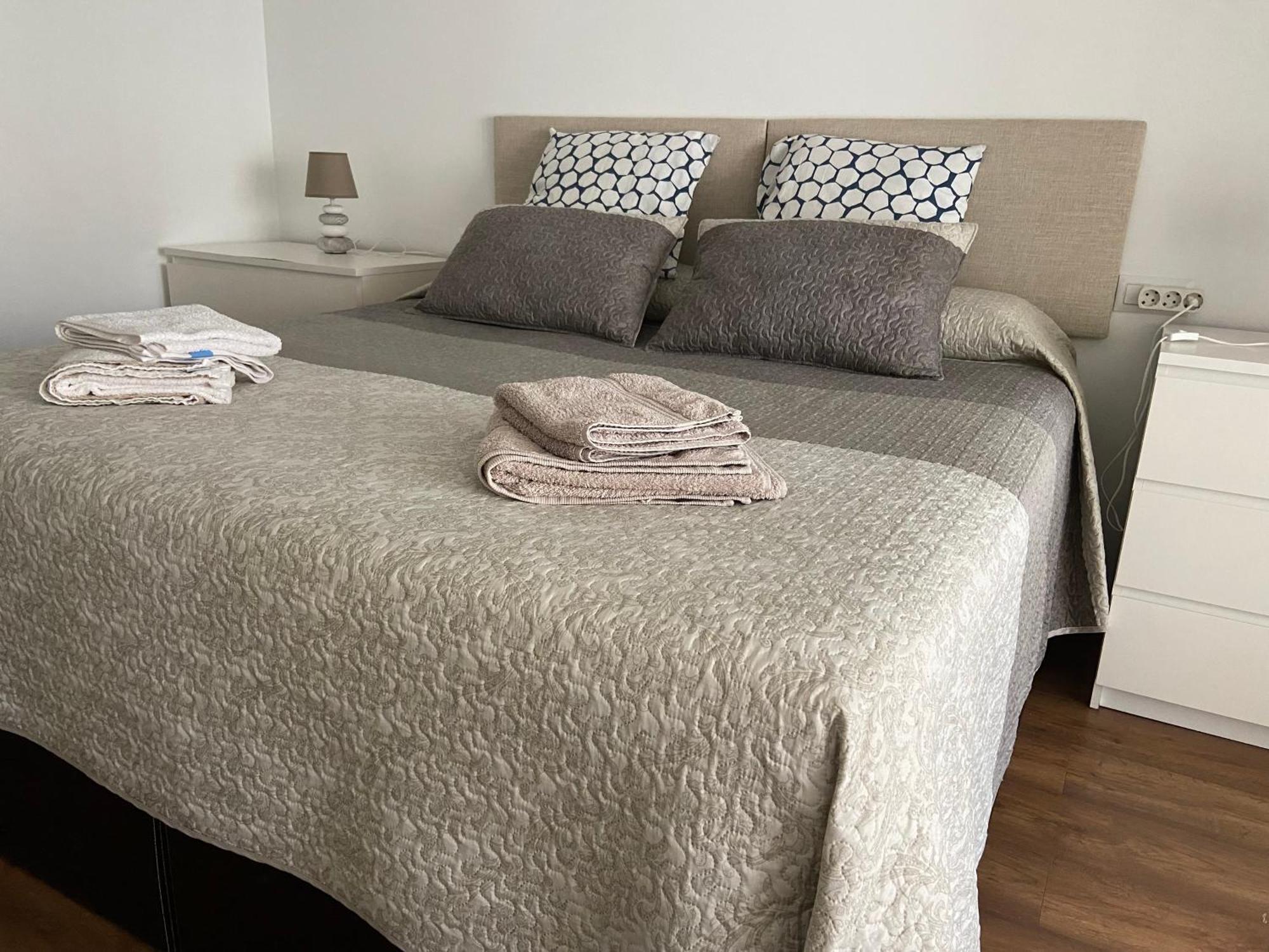 Rio Turia Apartman Valencia Kültér fotó